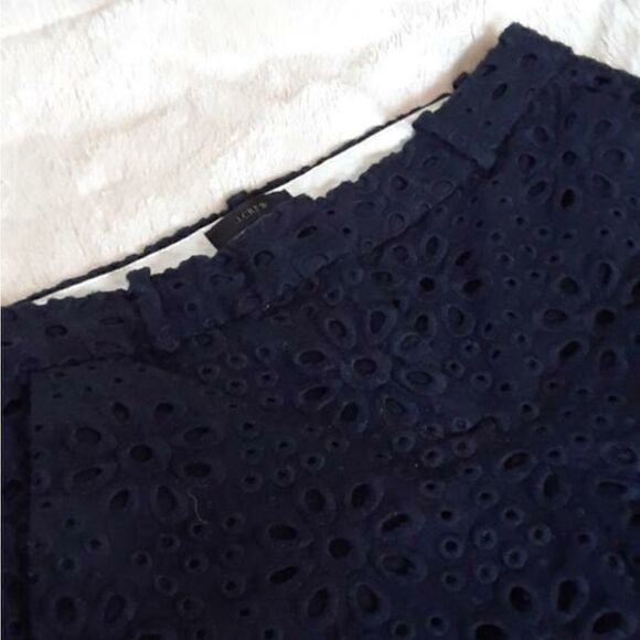 J CREW Eyelet Capri Pants - Picture 4 of 15
